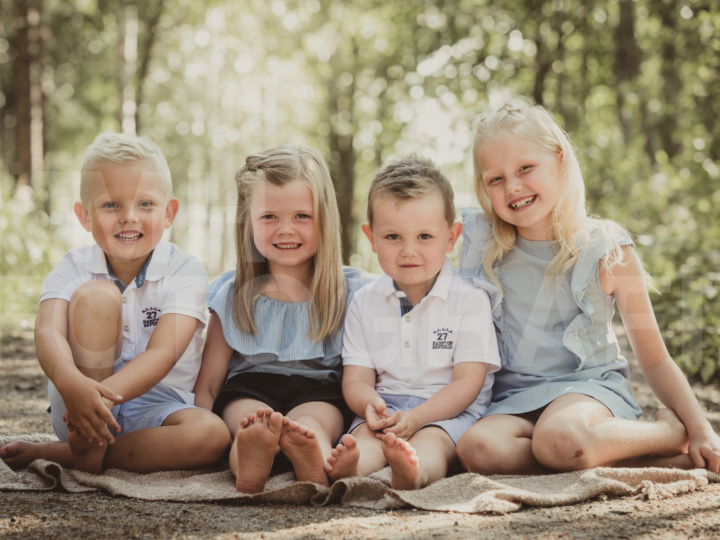 Busig barnfotografering